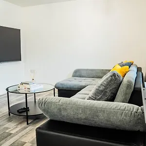 Jb Apartments, Fully Equiped Ground Floor Apartment